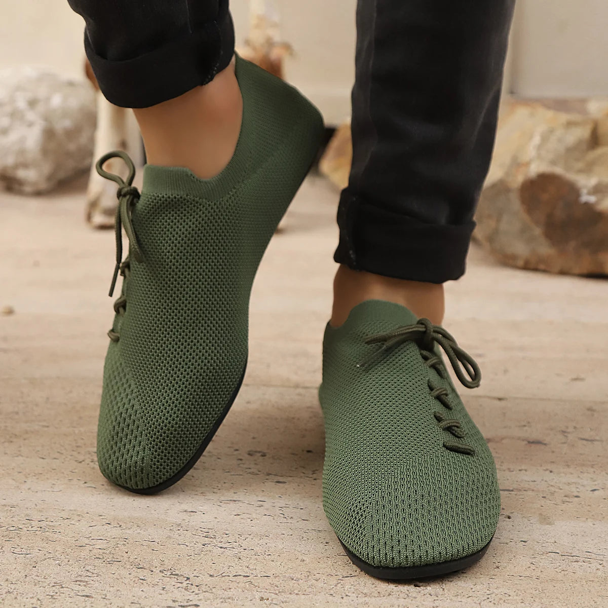 Thin Bottom Breathable Mesh Shoes