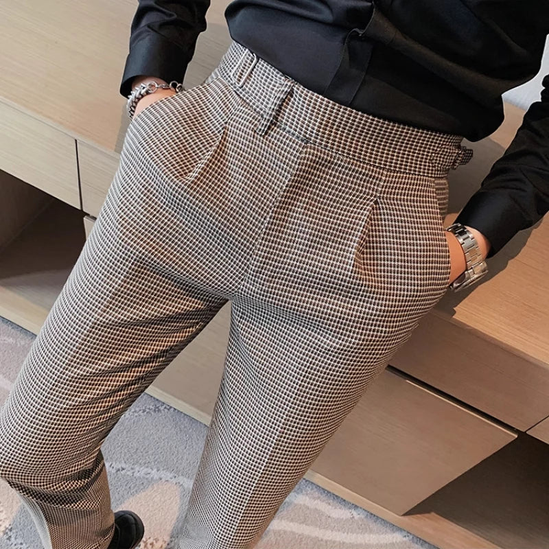 Houndstooth Flat-Front Casual Trousers