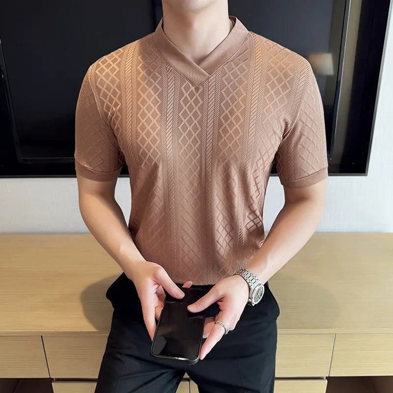 Geometric Fashion Grid V-Neck T-Shirt