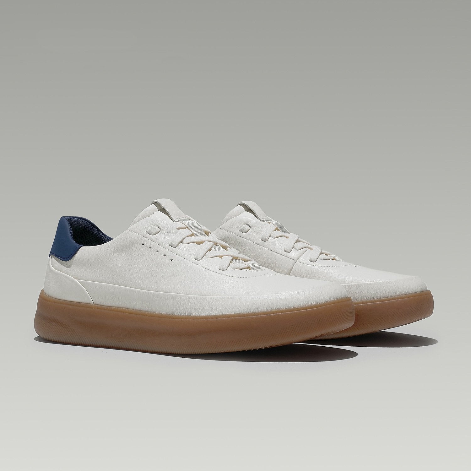 Solid Leather Flat Men's Sneakers