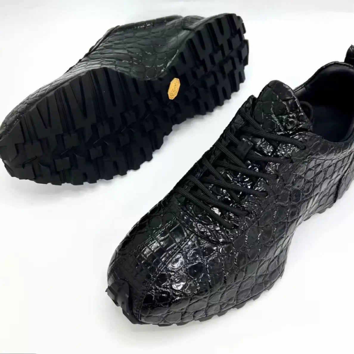 Classic Retro Crocodile Leather Sneakers