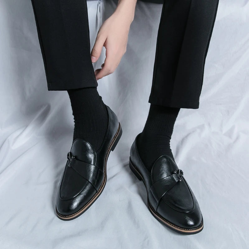 Hook Appliques Solid Leather Loafers