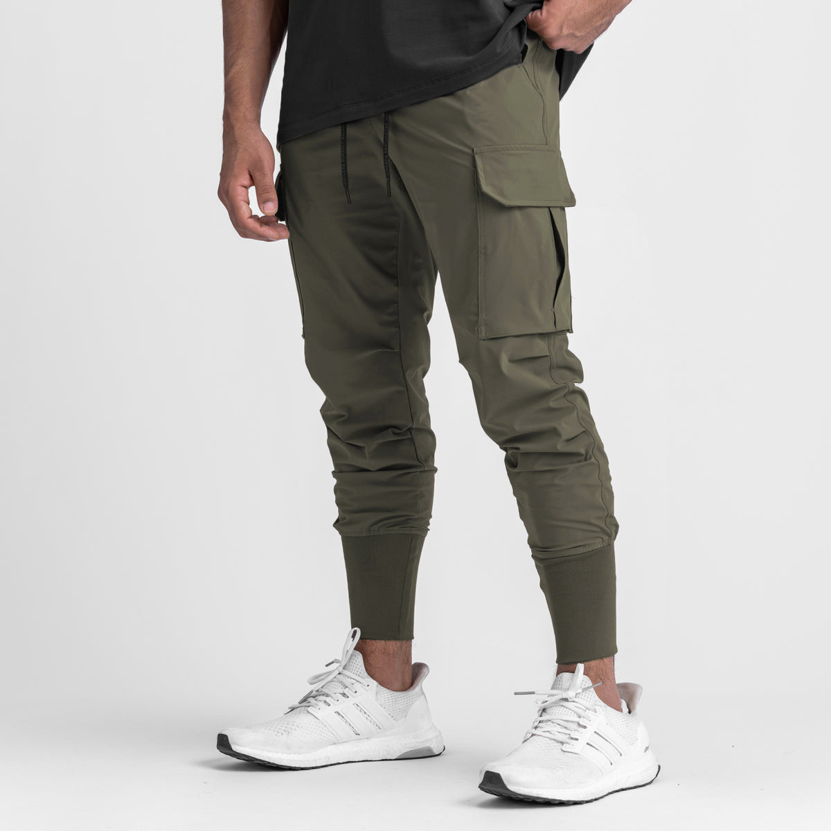 Elastic Solid Thin Quick-Dry Cargo Pants