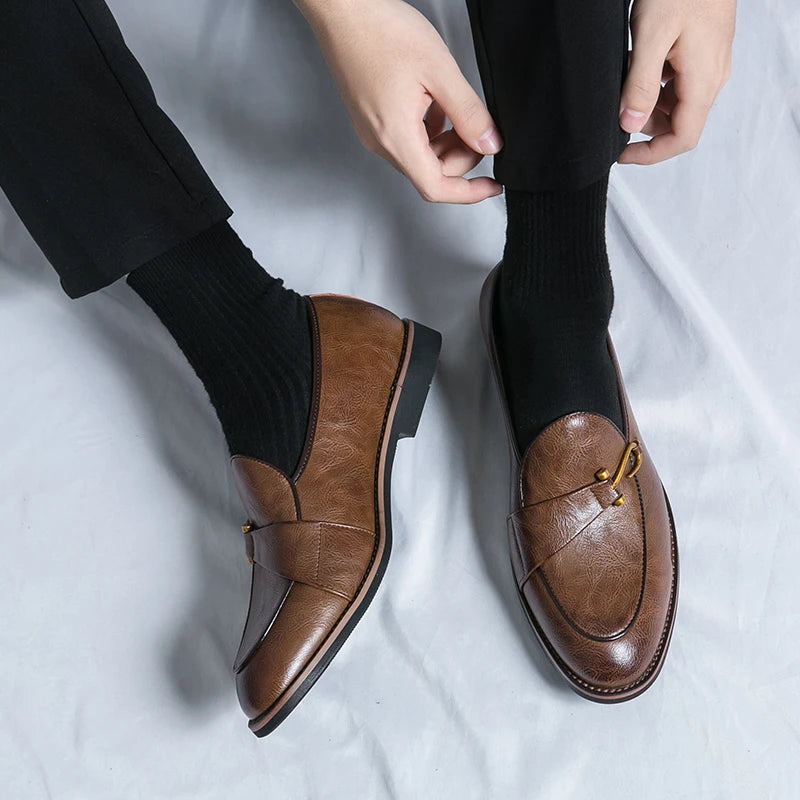 Hook Appliques Solid Leather Loafers
