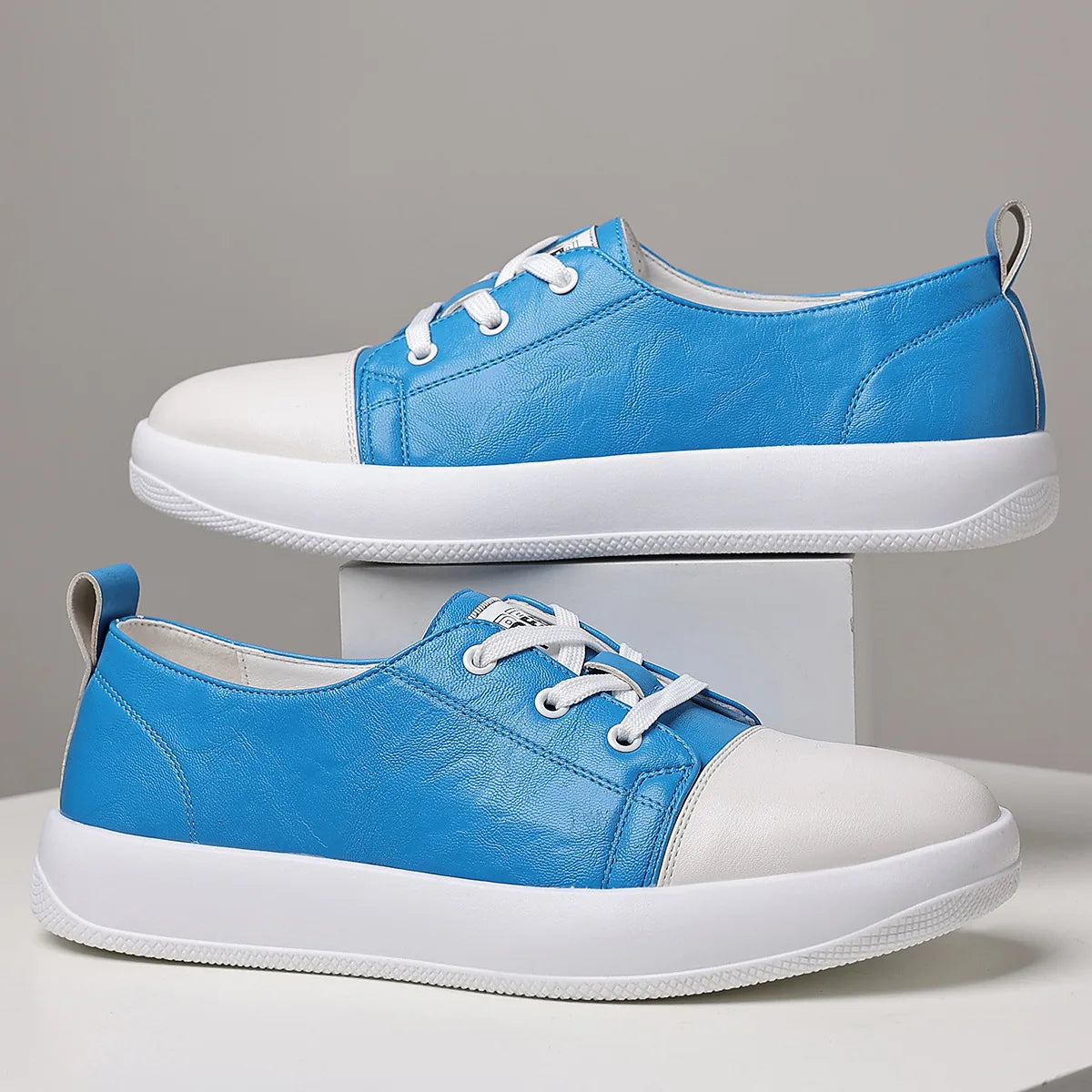 Solid Leather Casual Low-Top Sneakers