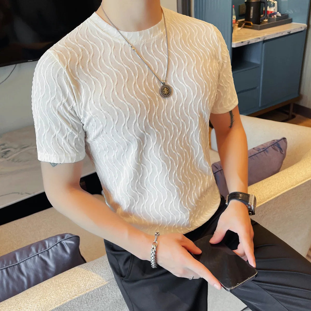 Slim-Fit Striped Ruffian Fashion T-Shirt