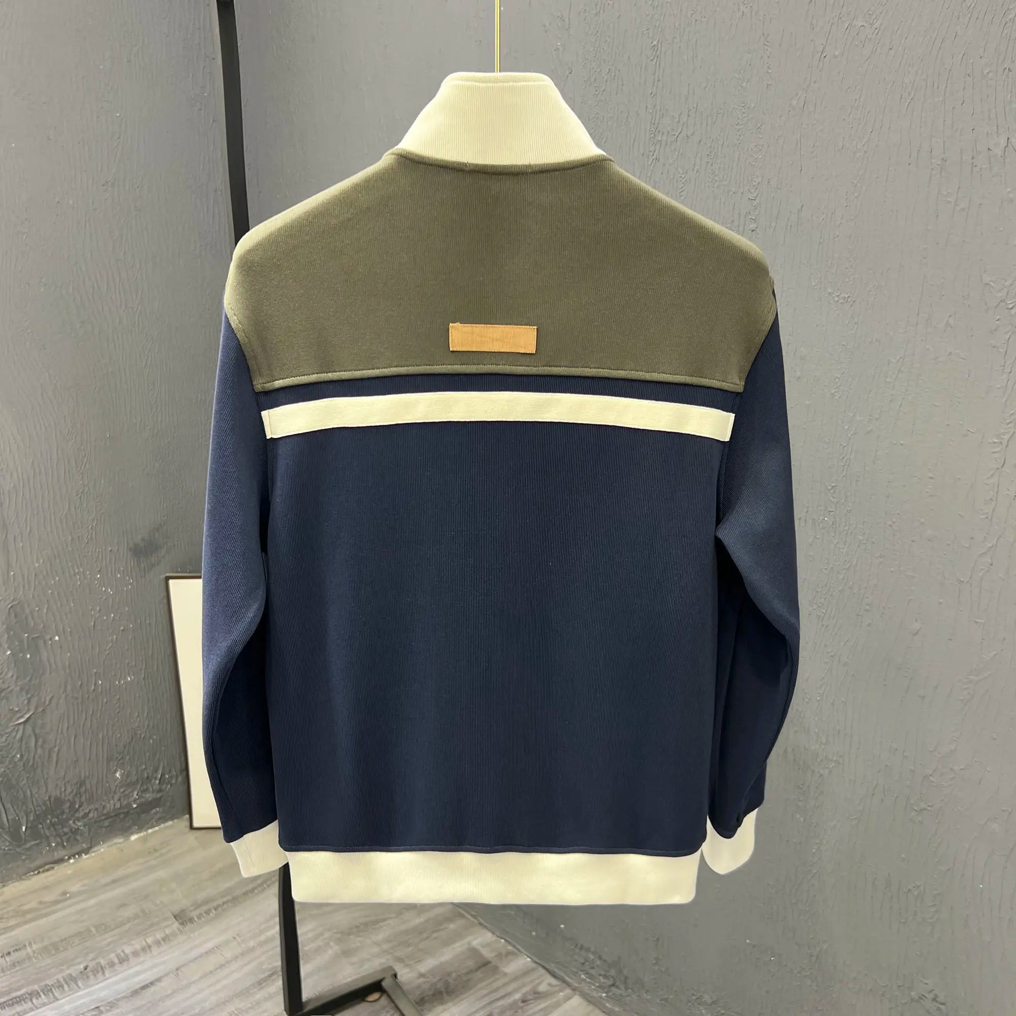 Double Pockets Stand Collar Zipper Jacket