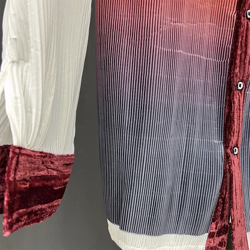 Red Gradient Color Breathable Pleated Shirt