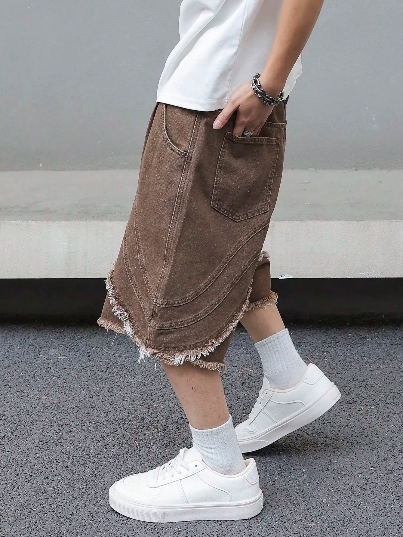 Fringe Design Brown Denim Shorts