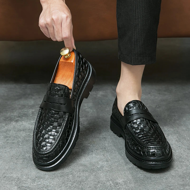 Checkered Woven Pattern Men's Loafers