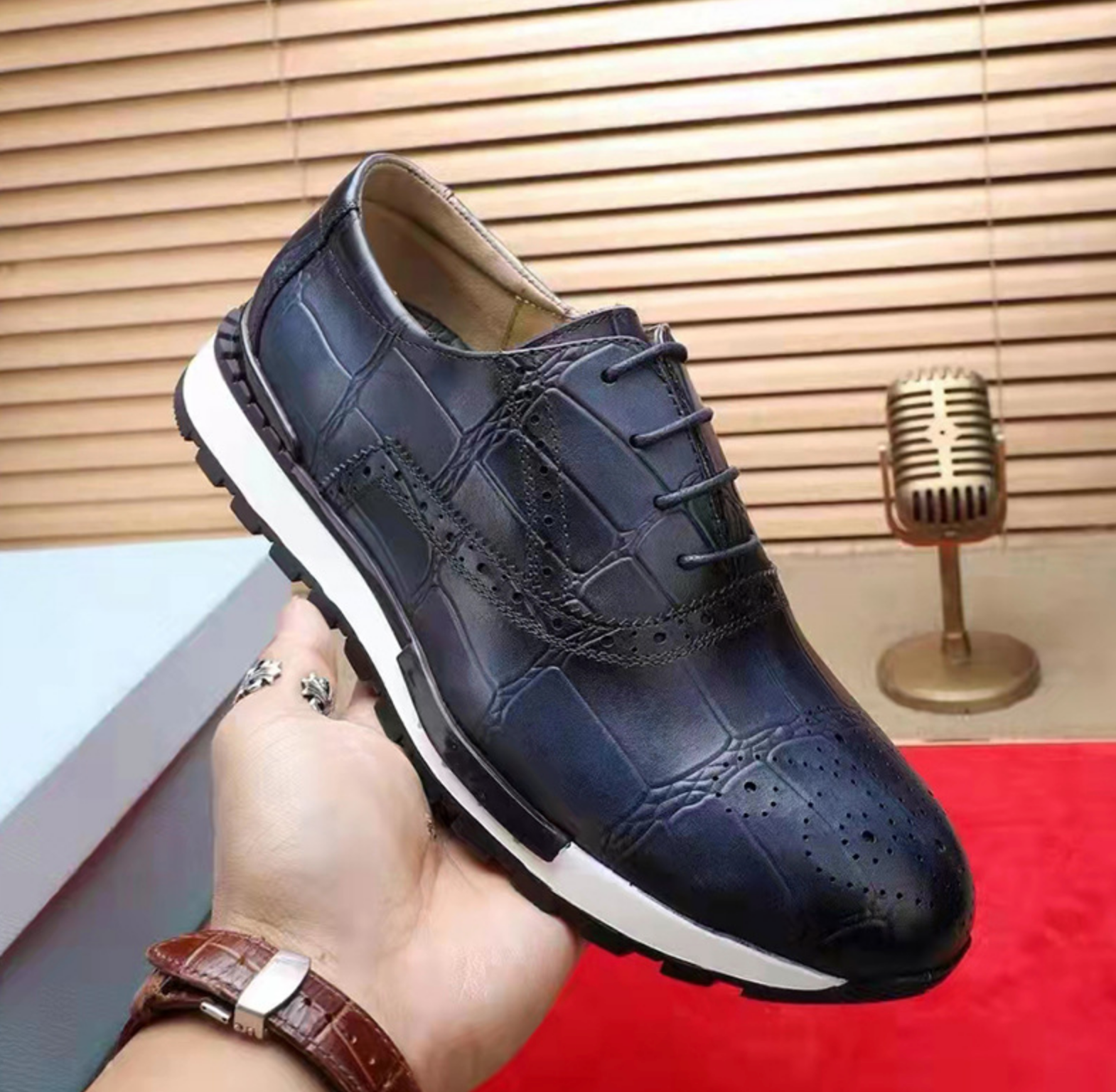Genuine Leather Casual Daily Sneakers
