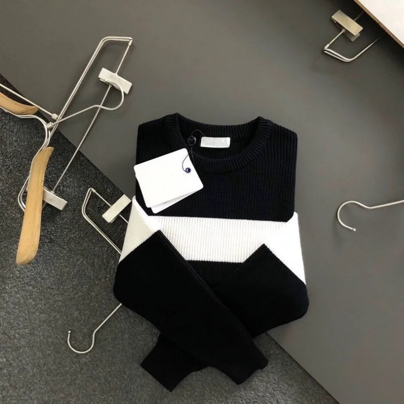 Round Neck Striped Casual Sweater