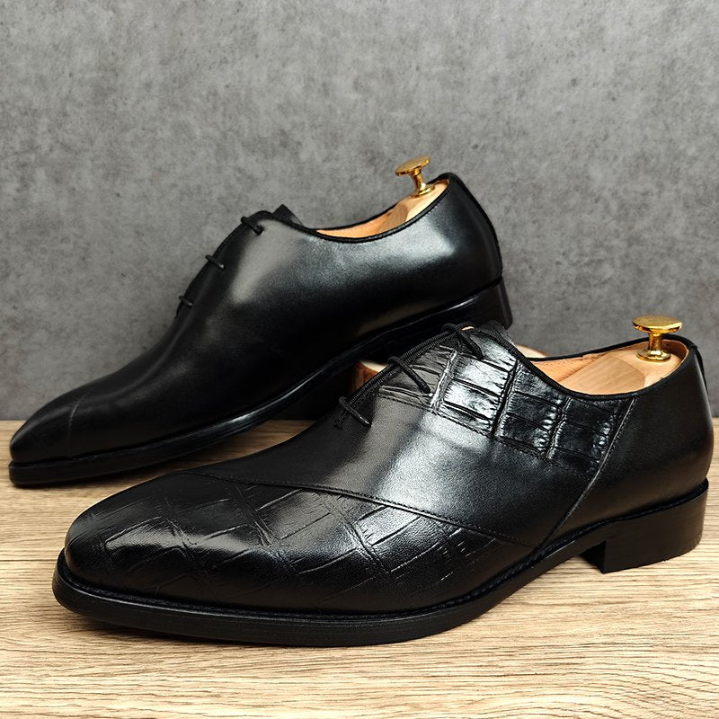 Black Half Croc Textued Solid Shoes