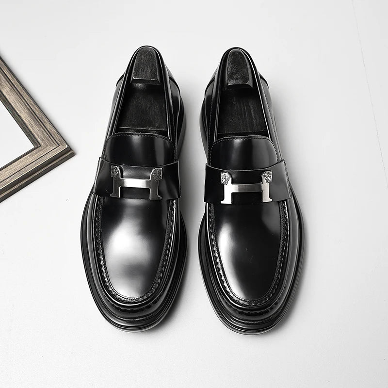 H-Horse Head Appliques Loafers
