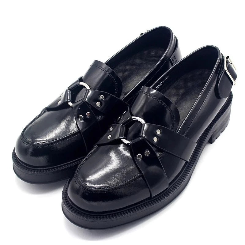 O-Metal Ring Buckle Leather Loafers