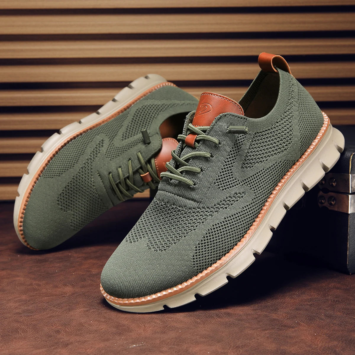 Solid Mesh Breathable Lace-Up Sneakers