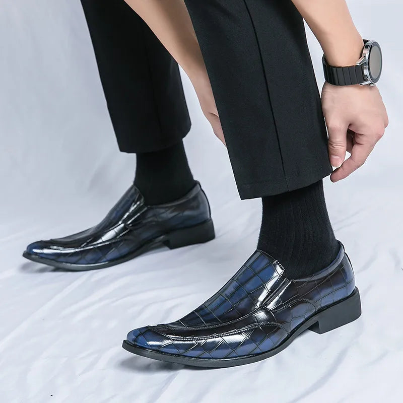 Square-Toe Crocs Skin Pattern Leather Loafers