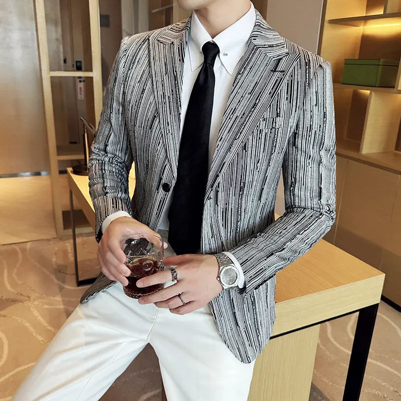 Elegant Slim Fit Line Blazer