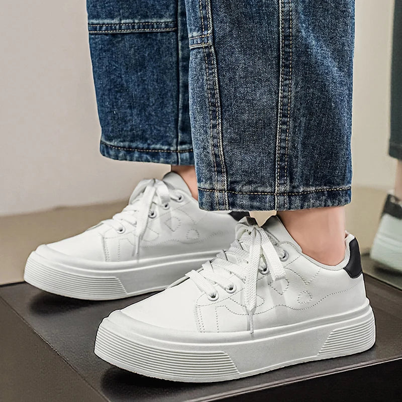 Solid Stitch Design Men's Sneakers