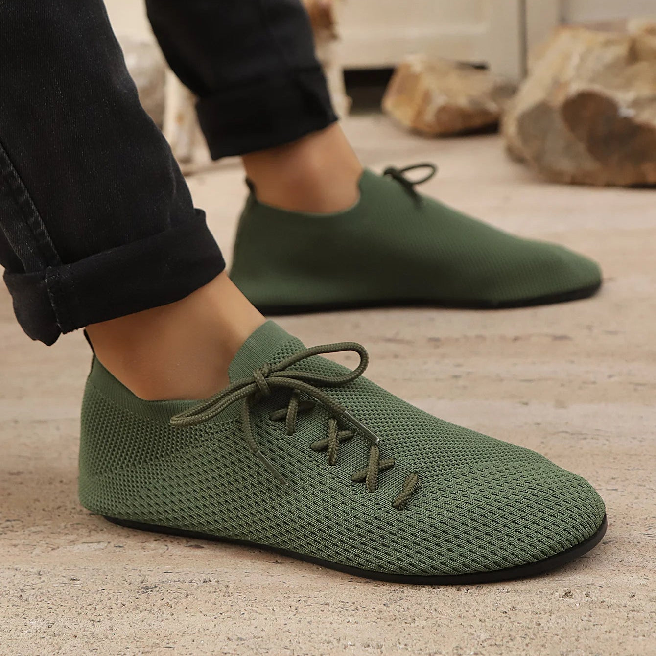 Thin Bottom Breathable Mesh Shoes