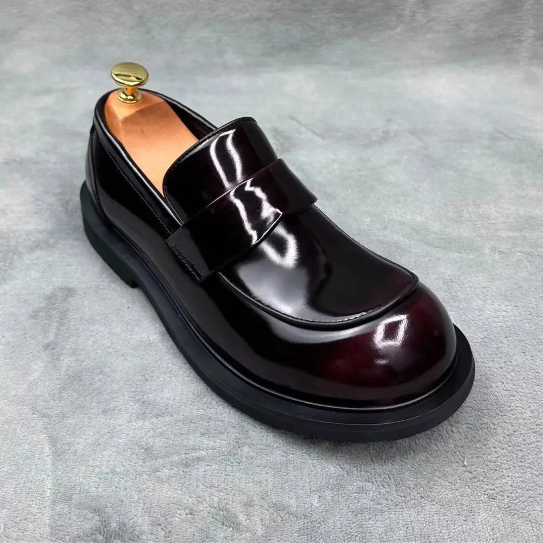Solid Shiny Leather Round Toe Loafers
