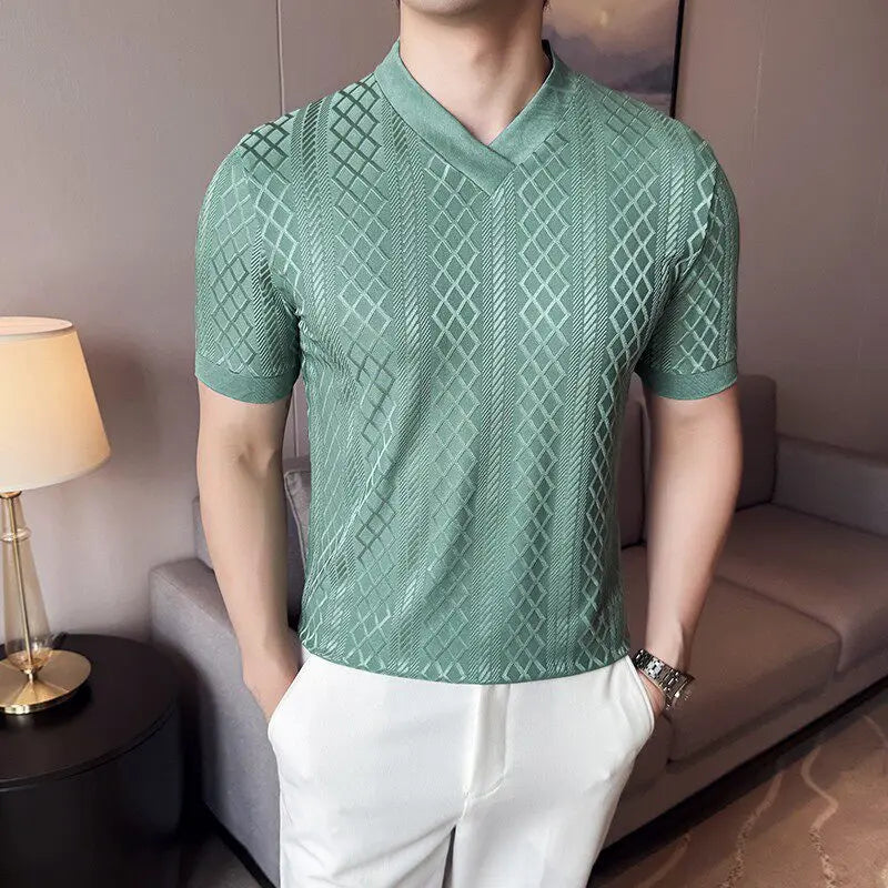 Geometric Fashion Grid V-Neck T-Shirt