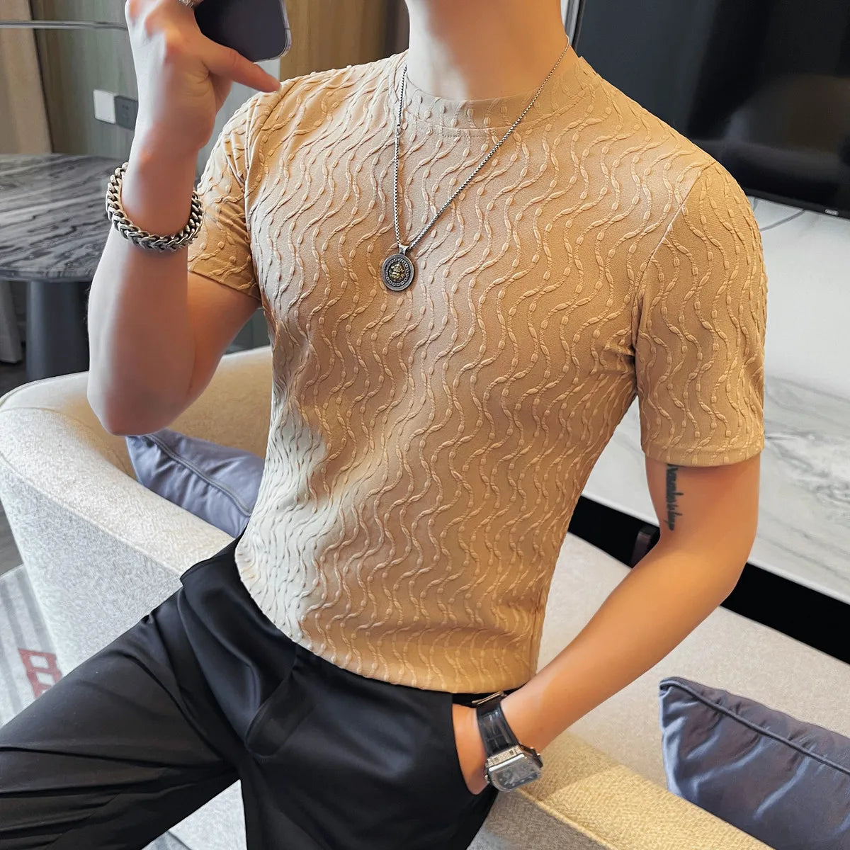 Slim-Fit Striped Ruffian Fashion Tee