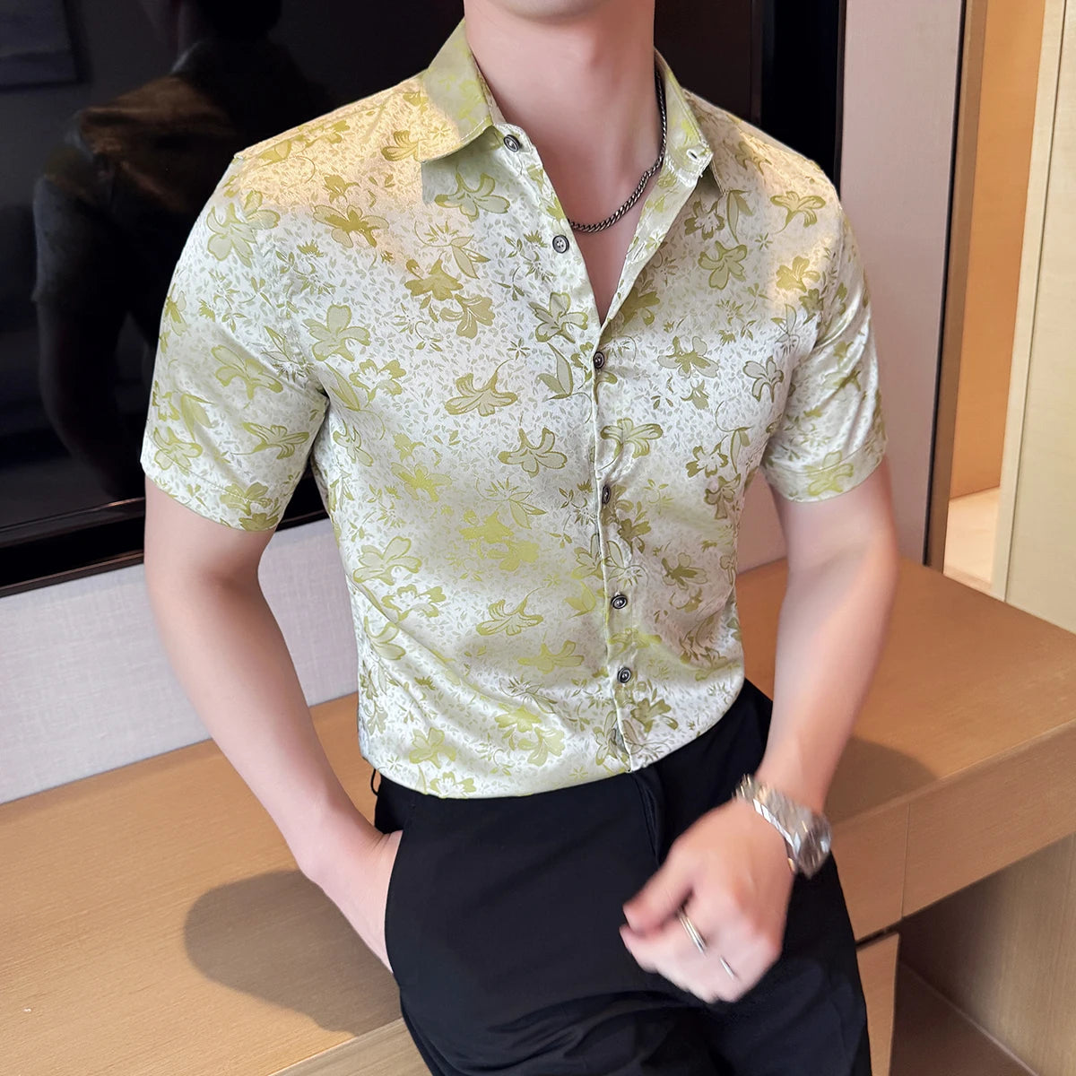 Fashion Floral Printed Slim-Fit Shirt
