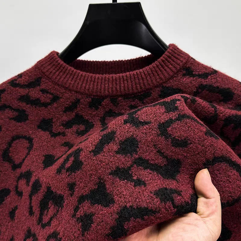 Knitted Leopard Pattern O-Neck Sweater