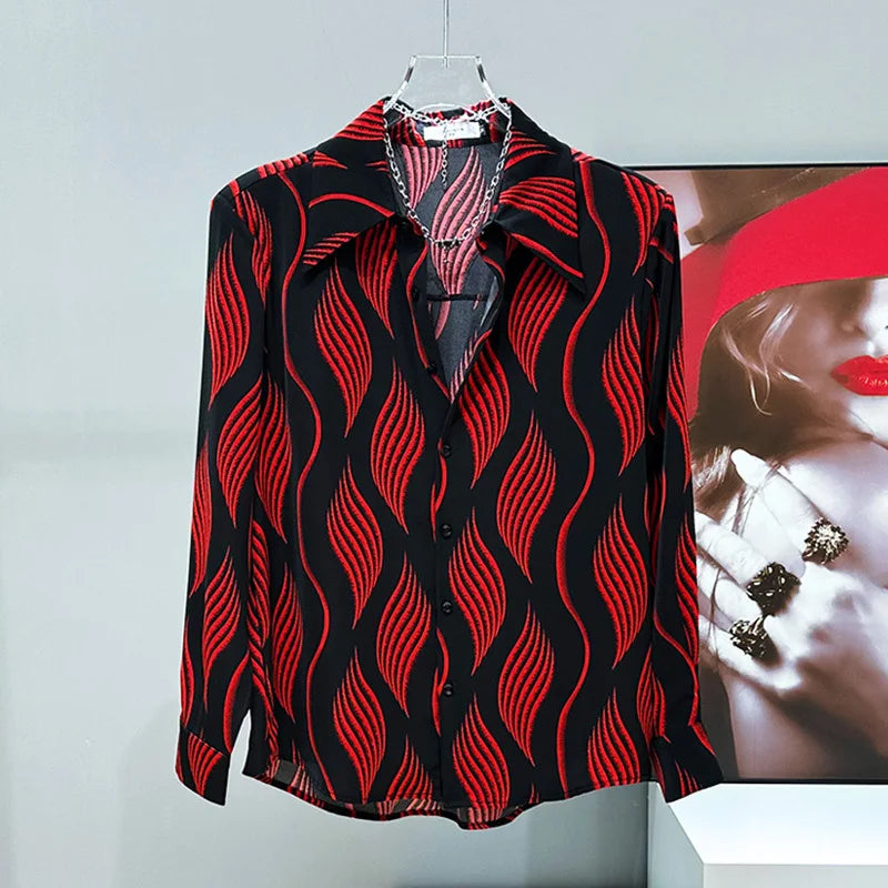 Waved Geometric Printed Turn-down Collar Shirt