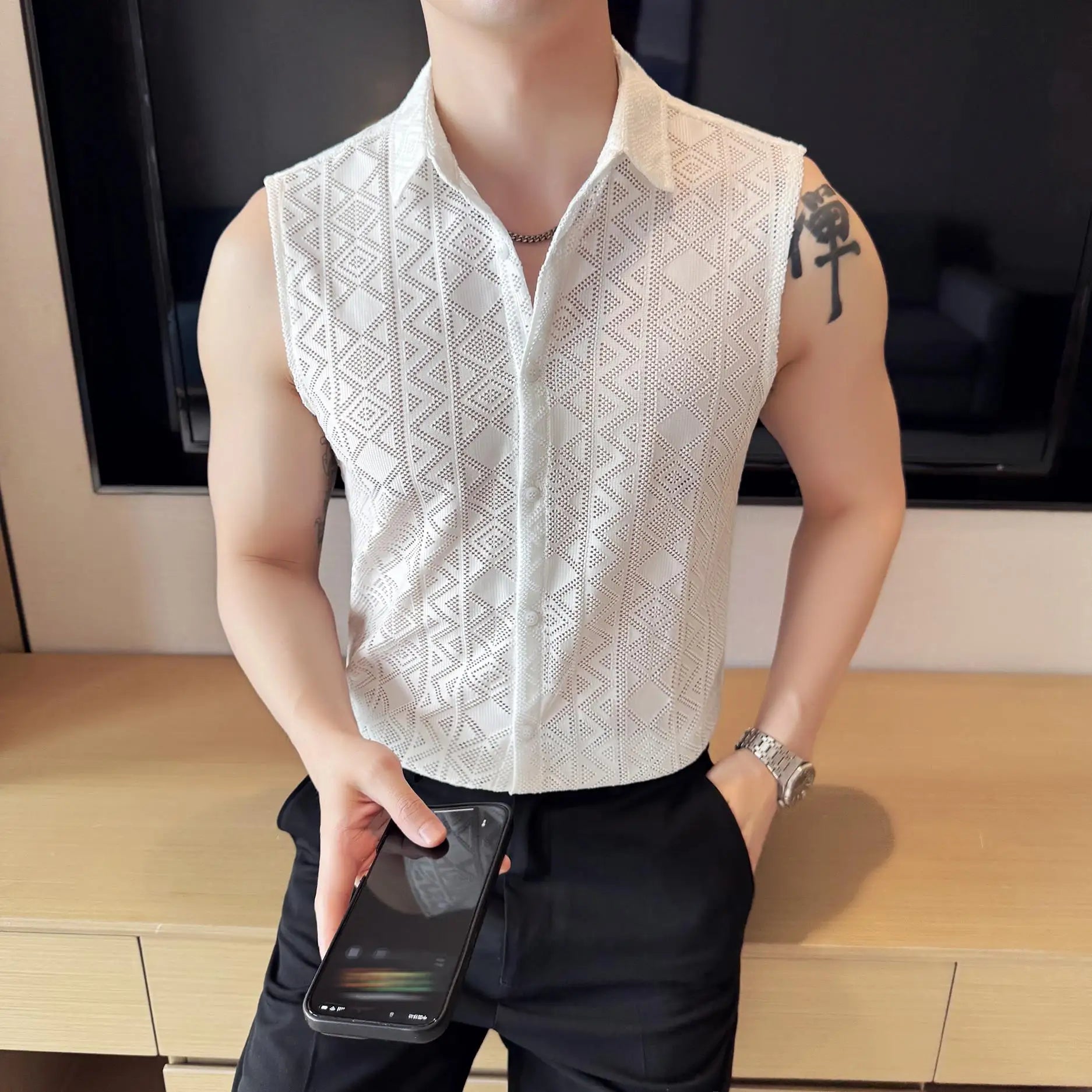 Hollow Geometric Lace Comfortable Vest