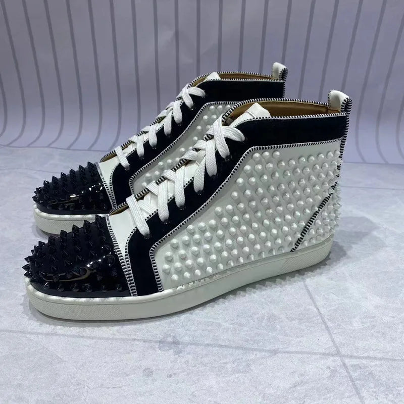 Flat Classic Rivets Lace Up Sneakers
