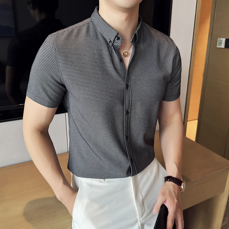 Classic Checkered Short-Sleeved Shirt