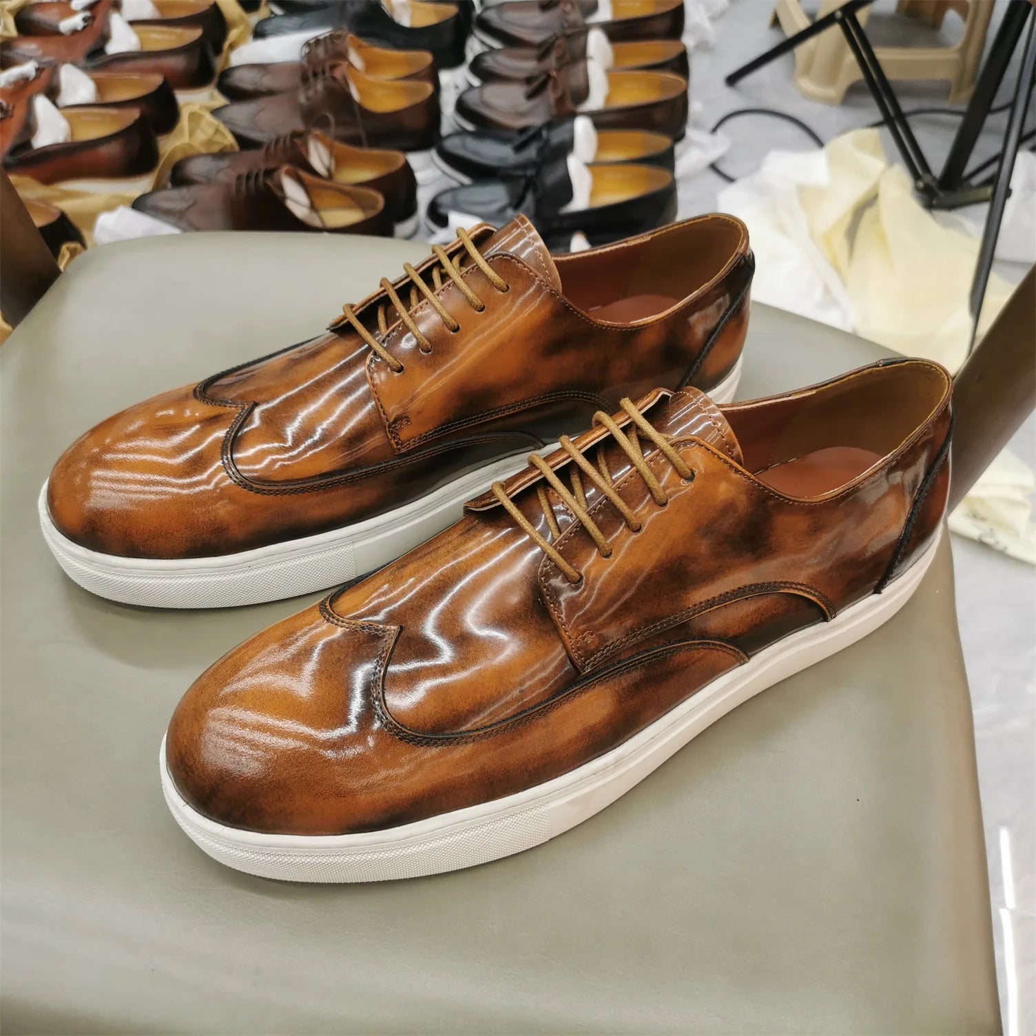 Brown Retro Cowhide Casual Shoes