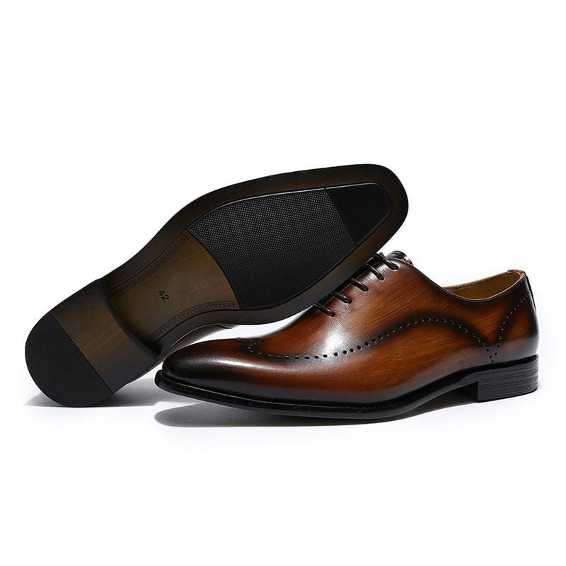 Zapatos formales simples y elegantes de Oxford Wingtip para hombre