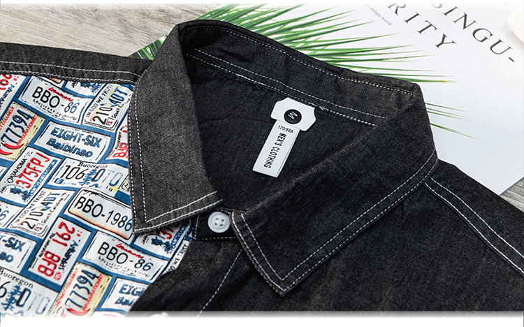 Camisa vaquera de patchwork con números de placas divertidas