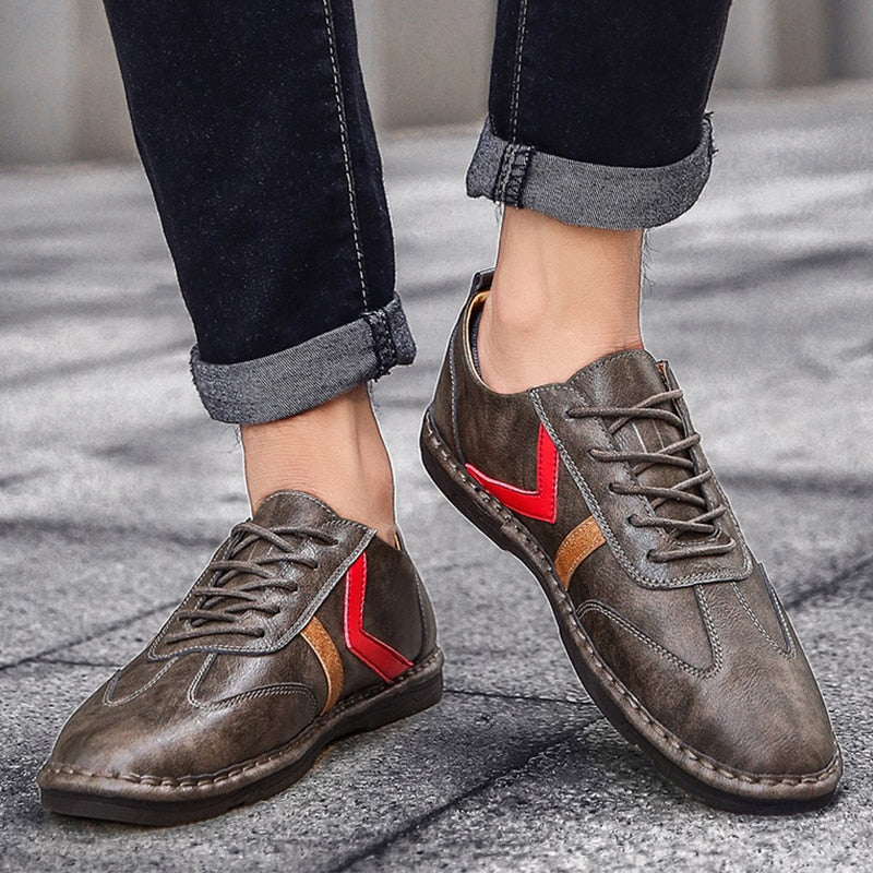 Casual Split Leather Flat Style Men Sneaker