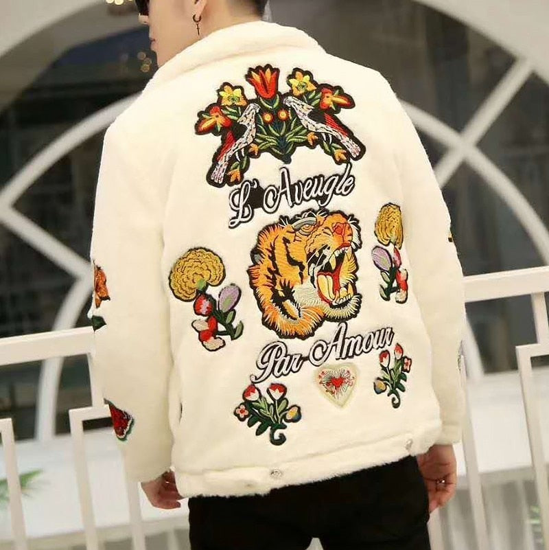 Chaqueta de hombre con detalles de bordado de Tiger Head y Living Things