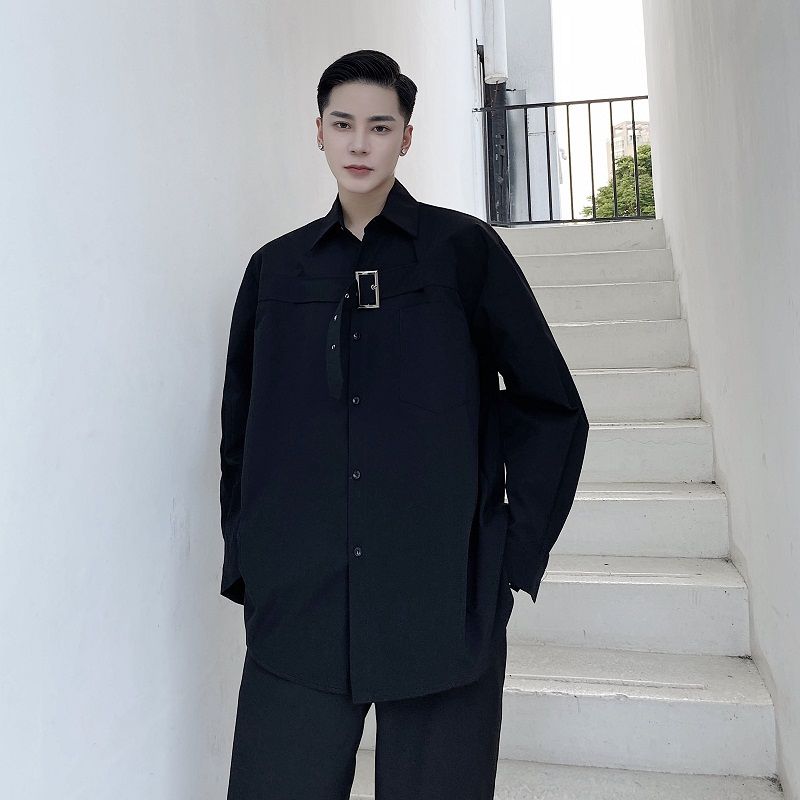 Chemises surdimensionnées unies à boucle de poitrine