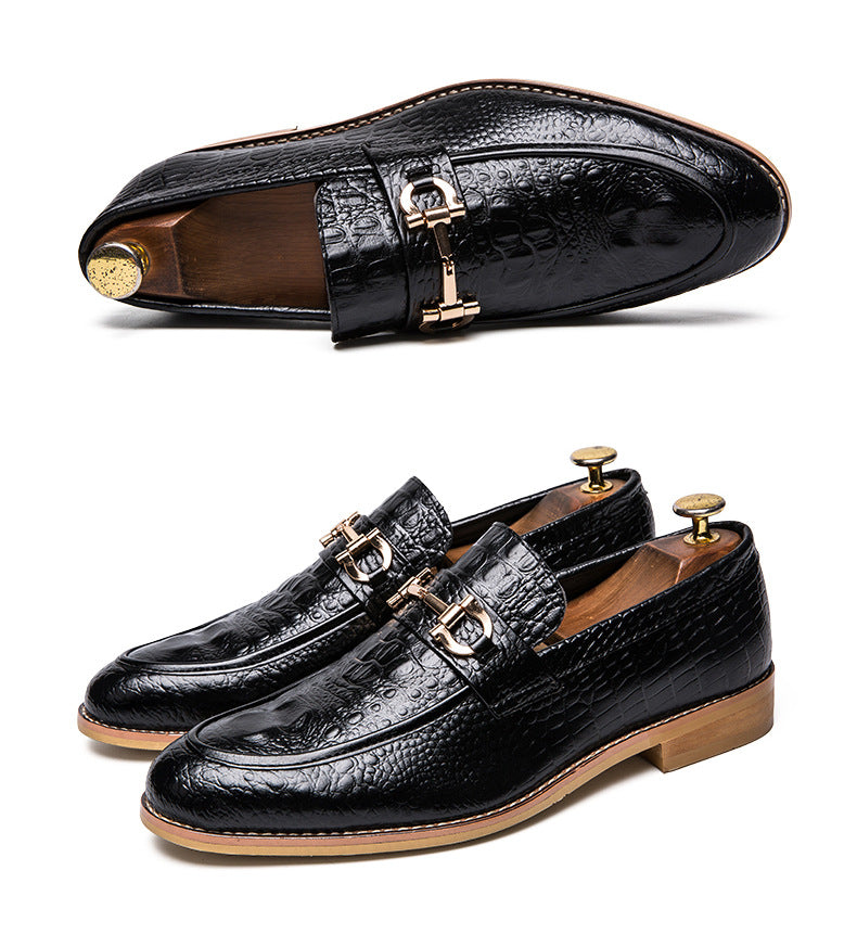Textured Leather Men Slip-on Brogue Shoes