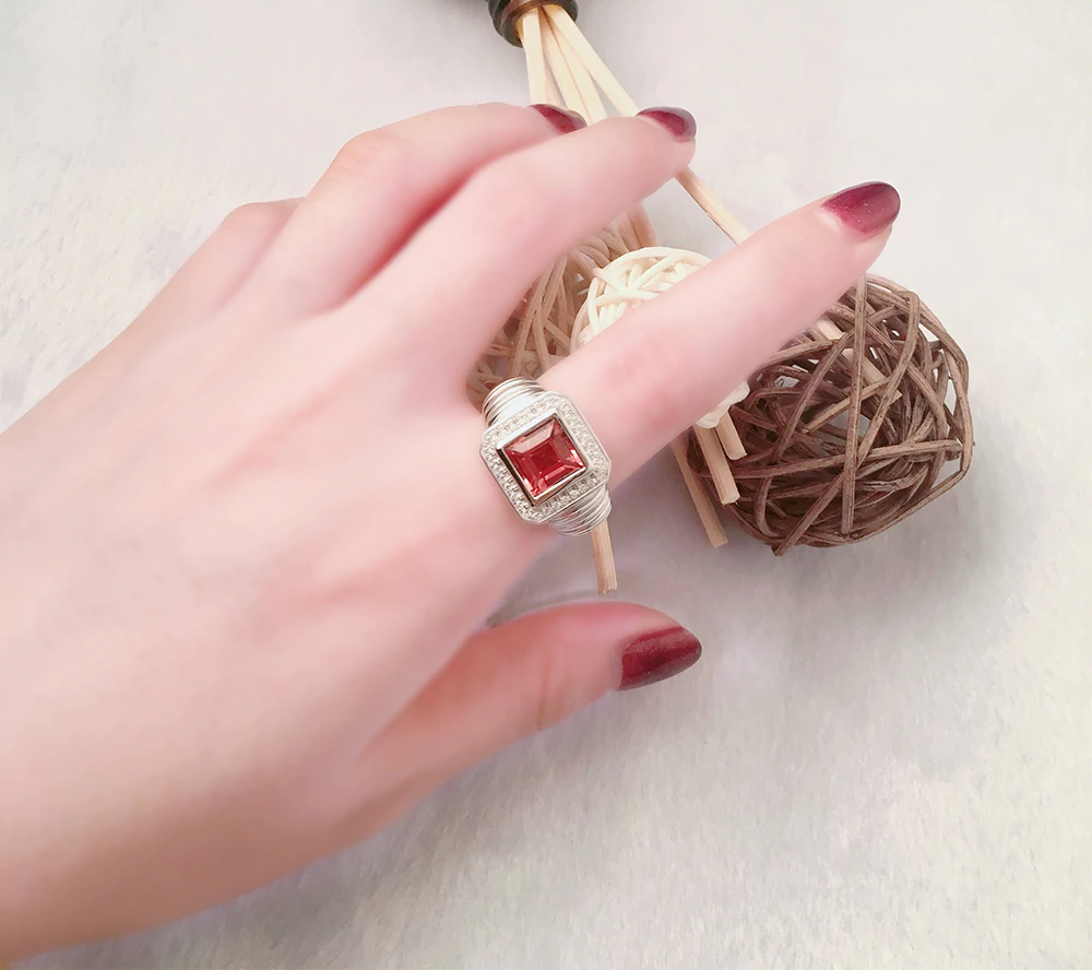 Bague unisexe carrée en argent sterling Diaspore