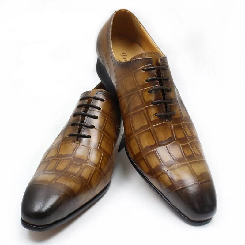 Zapatos de hombre de estilo clásico con punta estrecha y patrón de piel de cocodrilo de cuero genuino