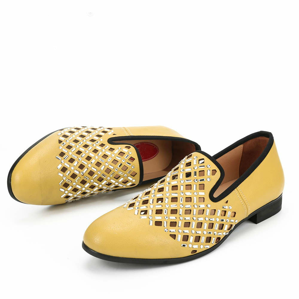Zapatos mocasines de hombre con detalle de lentejuelas de cristal amarillo hueco