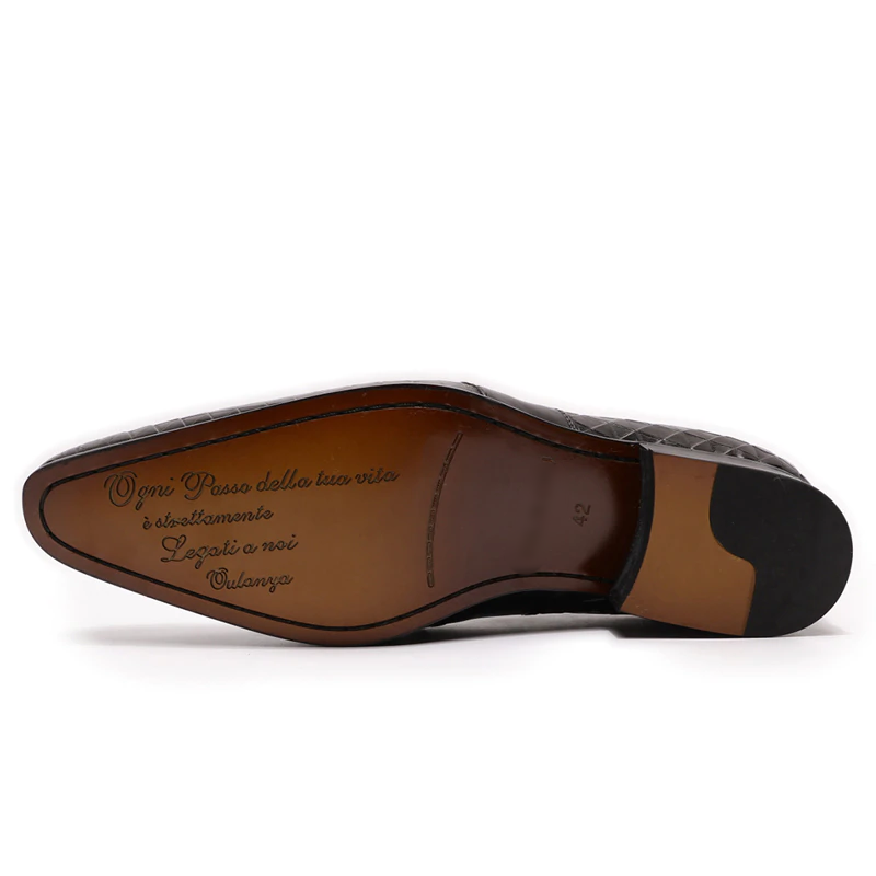 Zapatos de cuero de vaca para hombre Resbalón marrón en el dedo del pie puntiagudo