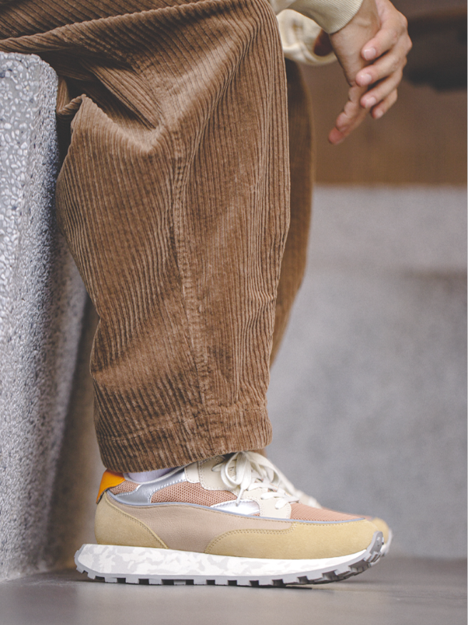 Zapatillas bajas estilo mármol azul atardecer