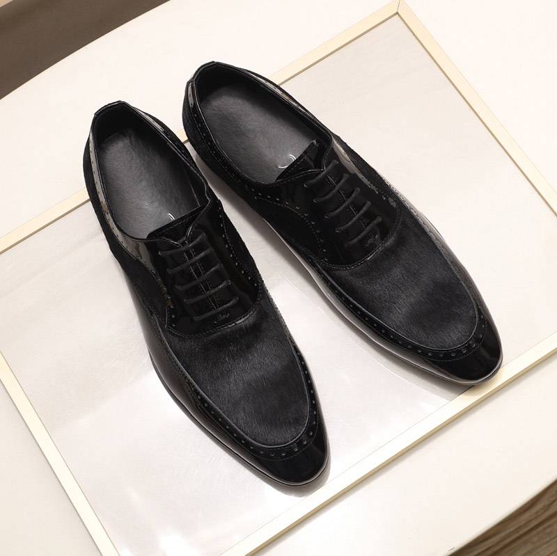 Elegantes zapatos de charol Oxford con diseño de pelo de caballo para hombres