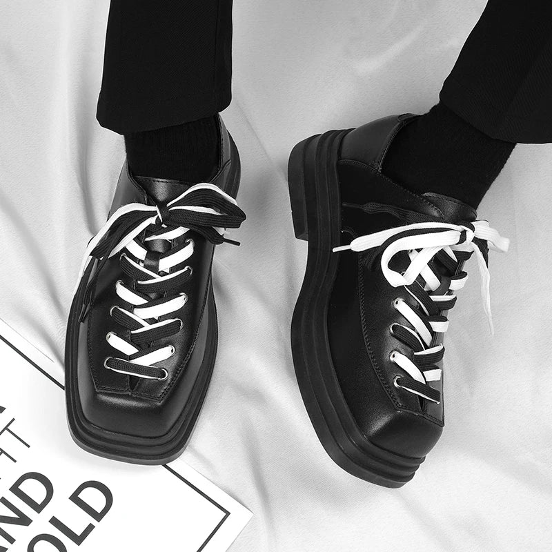 B&W Lace-Up Leather Casual Shoes