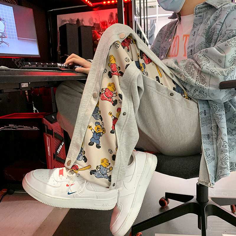 Pantalon large tube droit côté dessin animé