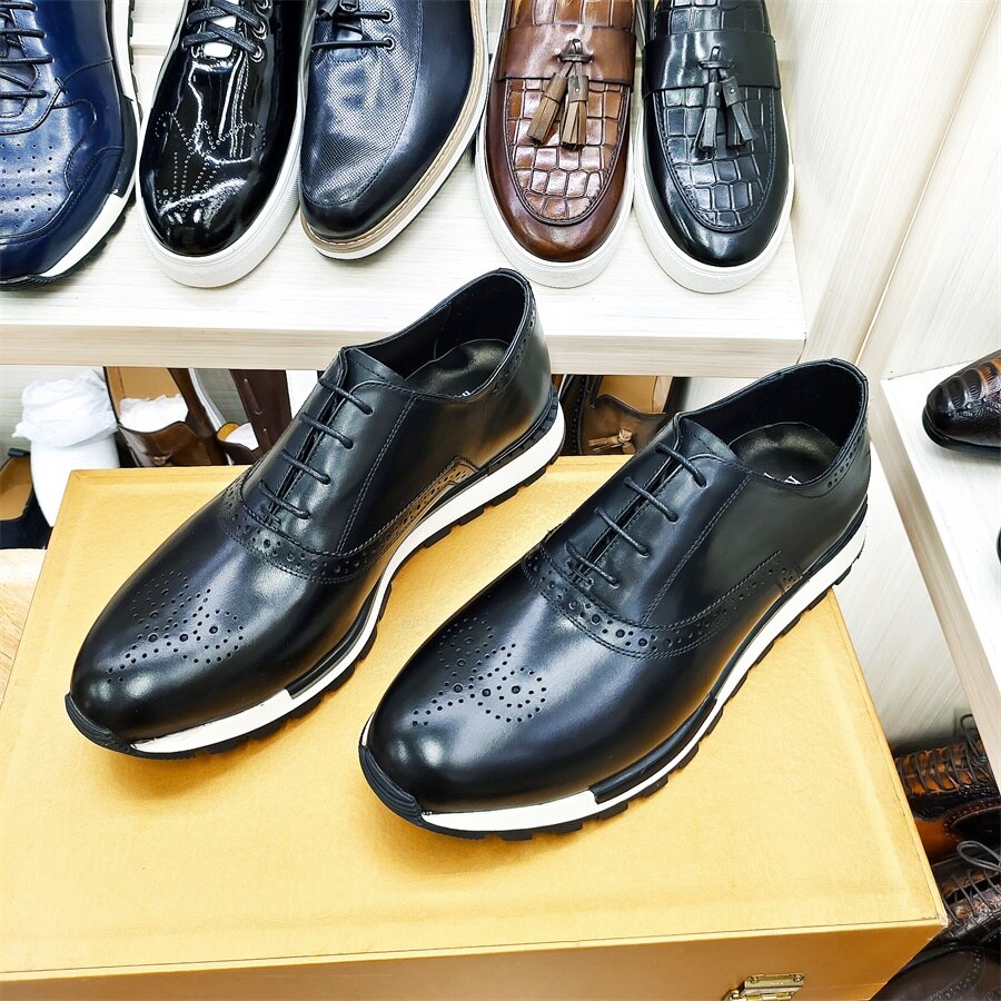 Casual Outdoor Leather Men Sneaker