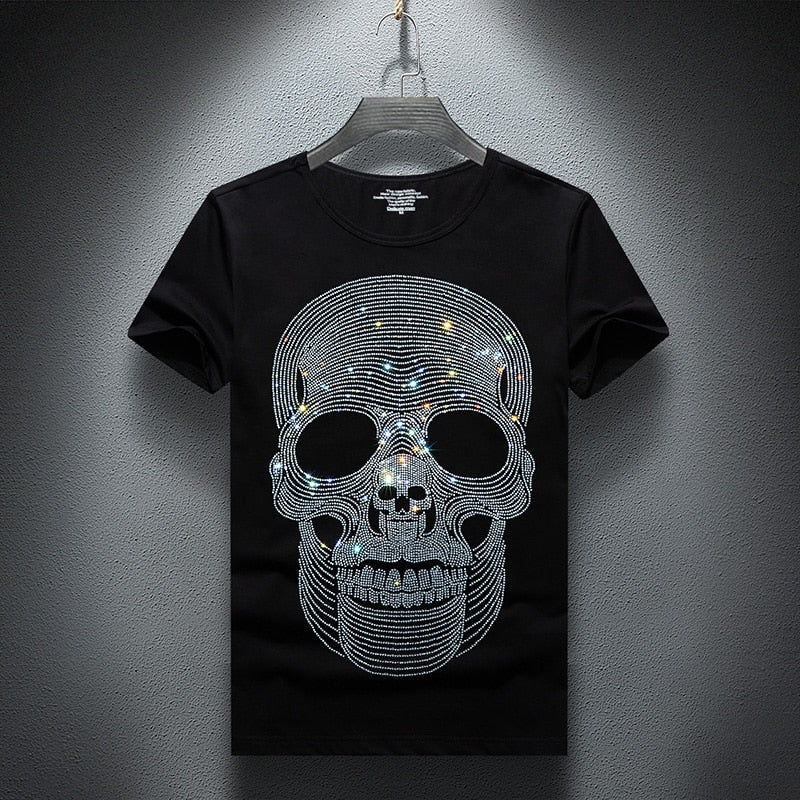 T-shirt orné de strass et de têtes de mort à rayures
